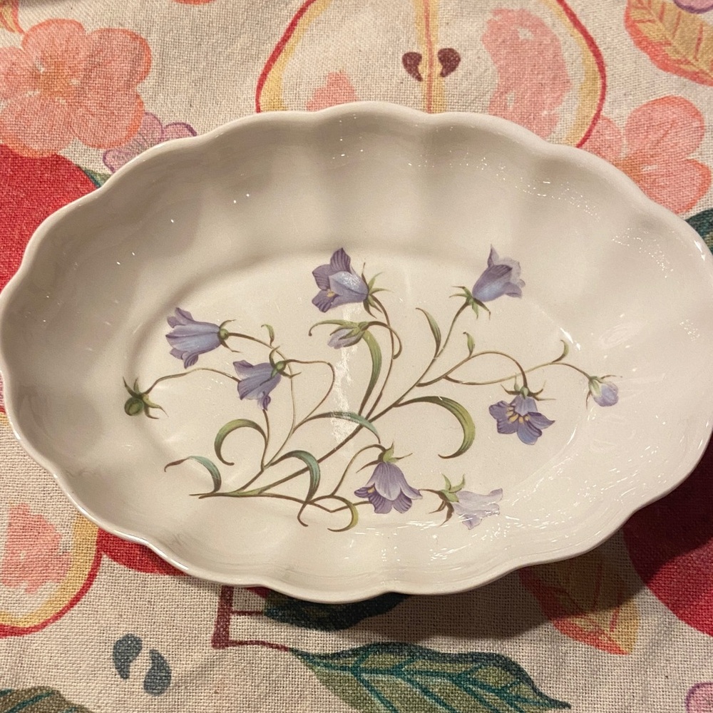 Spode Campanula  trinket dish